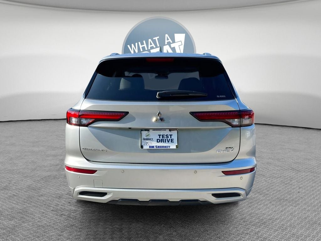 New 2025 Mitsubishi Outlander SEL image 7
