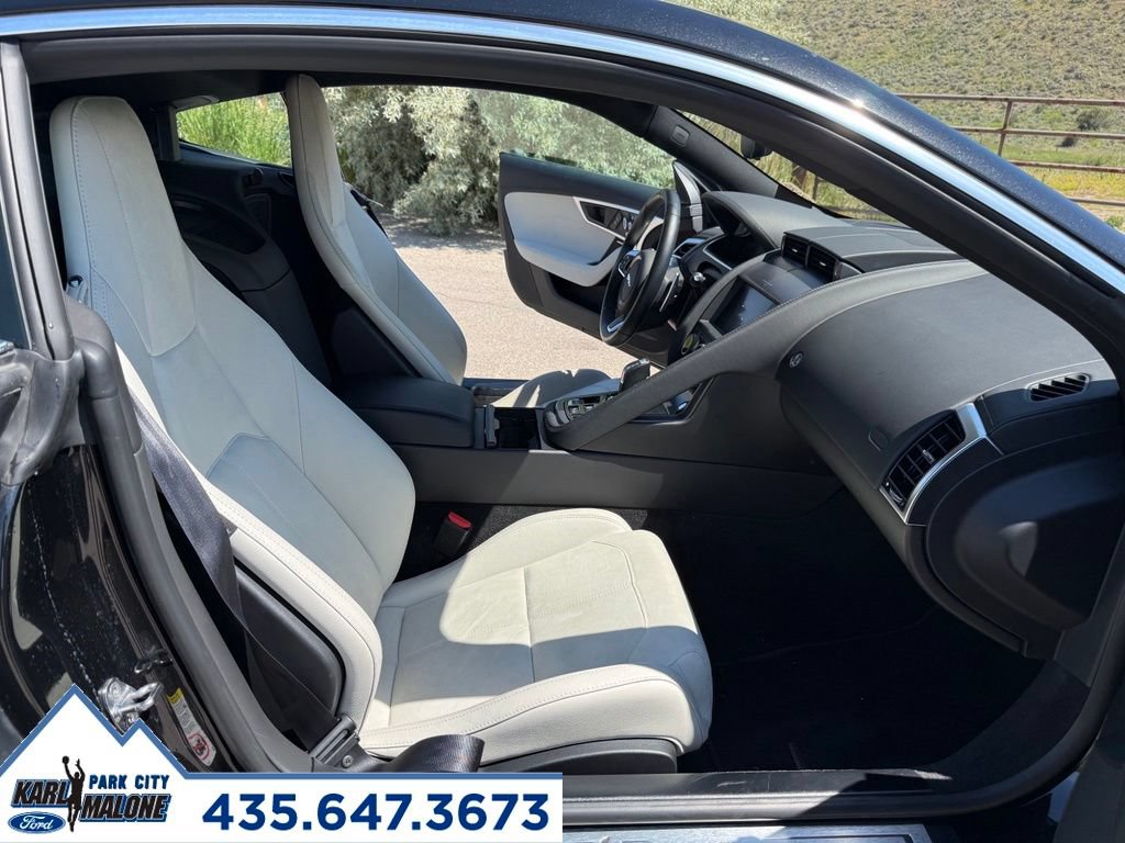 Used 2021 Jaguar F-TYPE R-Dynamic AWD/4WD image 26