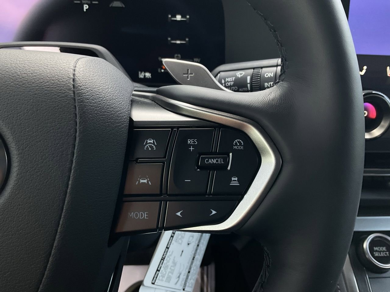 Used 2024 Lexus GX 550 w/ Accessory Package (Z1) AWD/4WD image 38