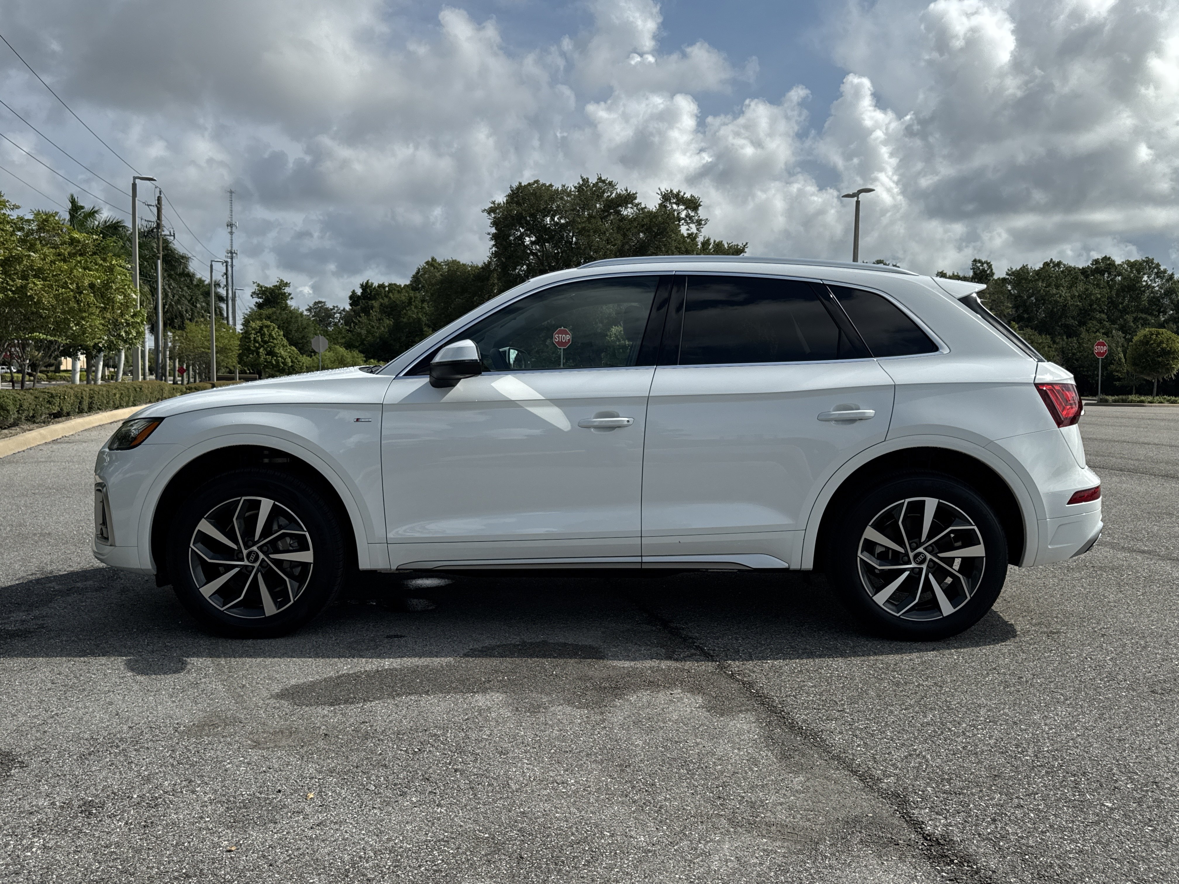 Certified 2023 Audi Q5 2.0T Premium Plus w/ Premium Plus Package AWD/4WD image 7
