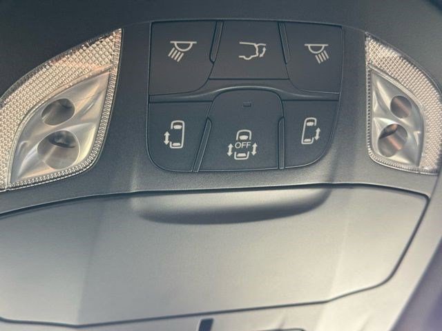 New 2026 Chrysler Pacifica Select image 26