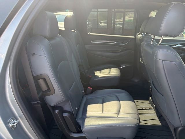 Used 2023 Buick Enclave Essence w/ Experience Buick Package AWD/4WD image 18