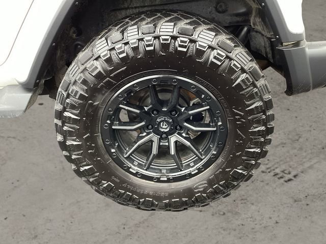 Used 2018 Jeep Wrangler Unlimited Sahara image 14