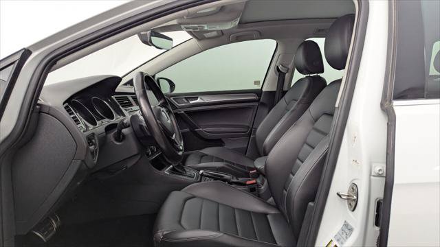 Used 2018 Volkswagen Golf Alltrack SEL AWD/4WD image 11