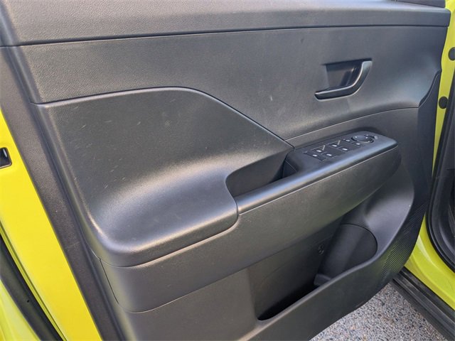 Certified 2024 Hyundai Kona SEL w/ Convenience Package image 20