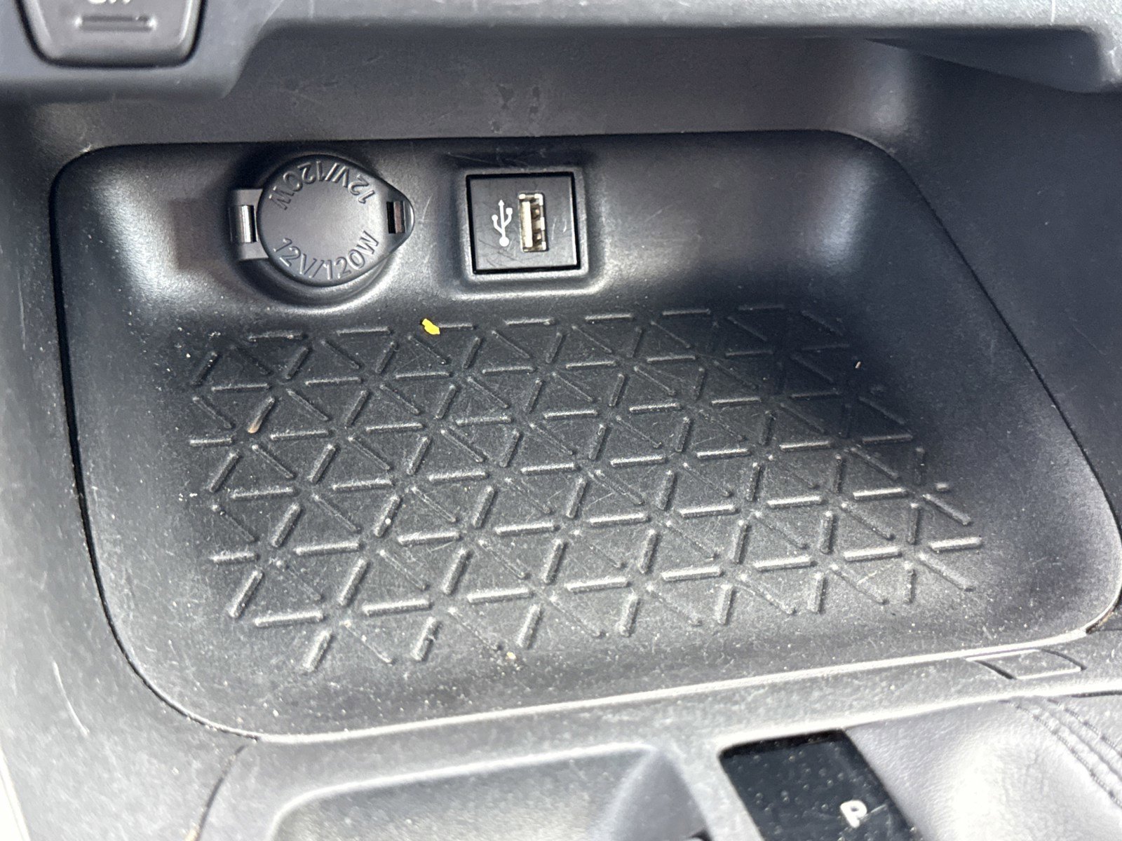 Used 2024 Toyota RAV4 XLE FWD image 26