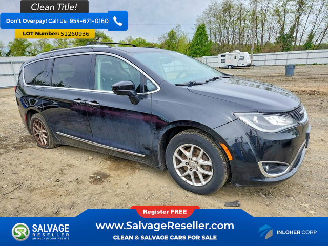 Used 2020 Chrysler Pacifica Touring-L FWD image 5