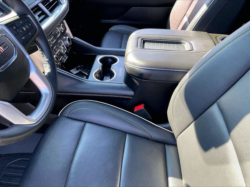 Used 2023 GMC Yukon SLT w/ SLT Premium Package AWD/4WD image 21