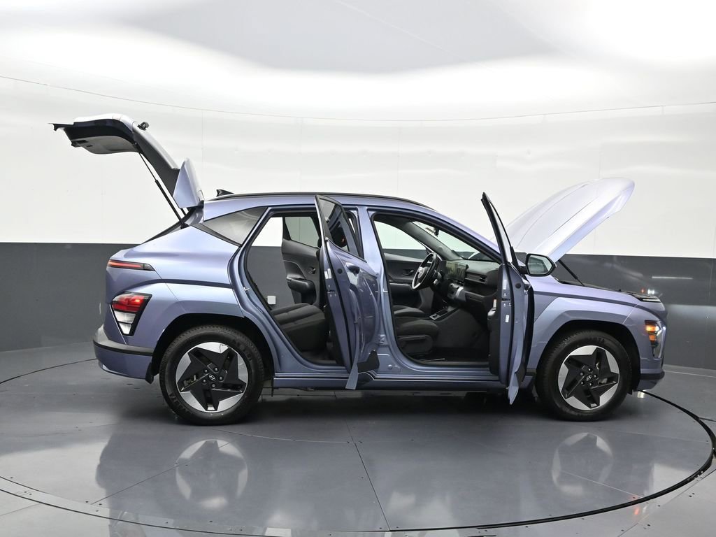 Used 2024 Hyundai Kona SEL image 32
