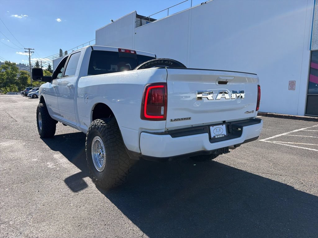 Used 2026 RAM 2500 Laramie AWD/4WD image 4