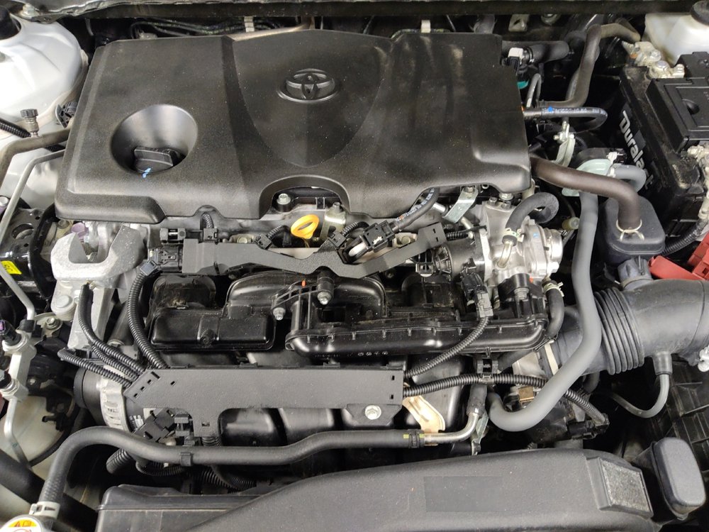Used 2021 Toyota Camry LE image 30