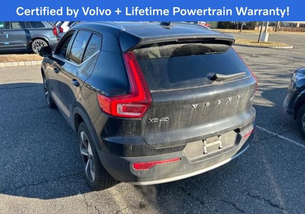 Used 2024 Volvo XC40 B5 Plus w/ Climate Package image 13
