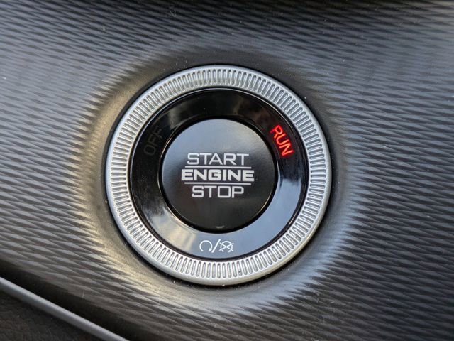 Used 2024 Jeep Grand Cherokee L Laredo image 36