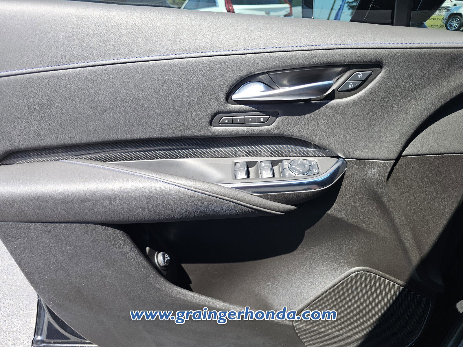 Used 2024 Cadillac XT4 Sport image 23