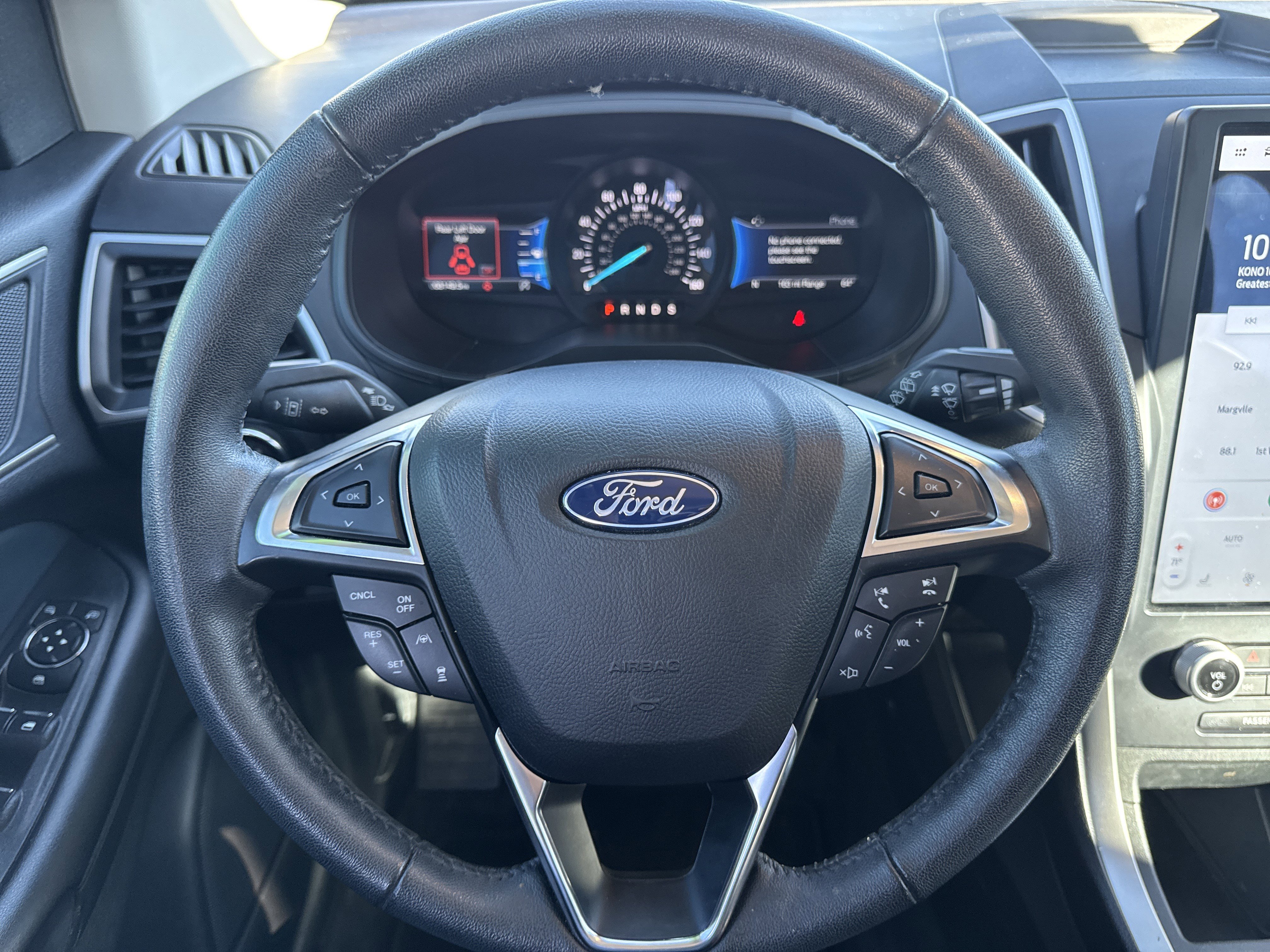 Used 2022 Ford Edge SEL w/ Sport Appearance Package image 11