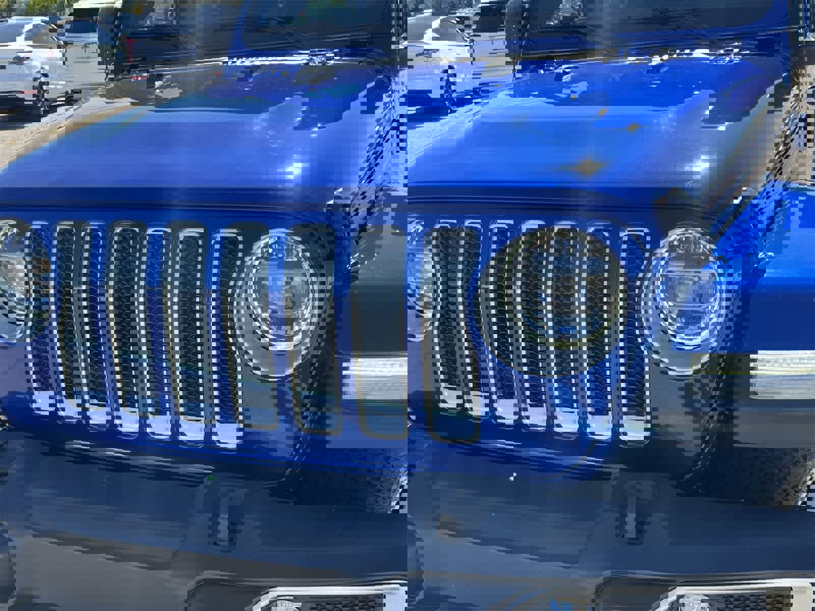 Used 2020 Jeep Wrangler Unlimited Sahara image 11