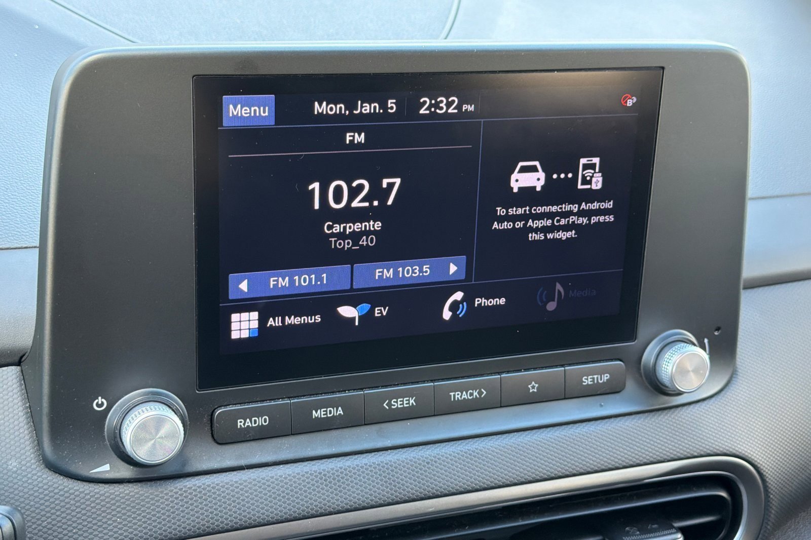 Used 2022 Hyundai Kona SEL w/ Convenience Package image 17