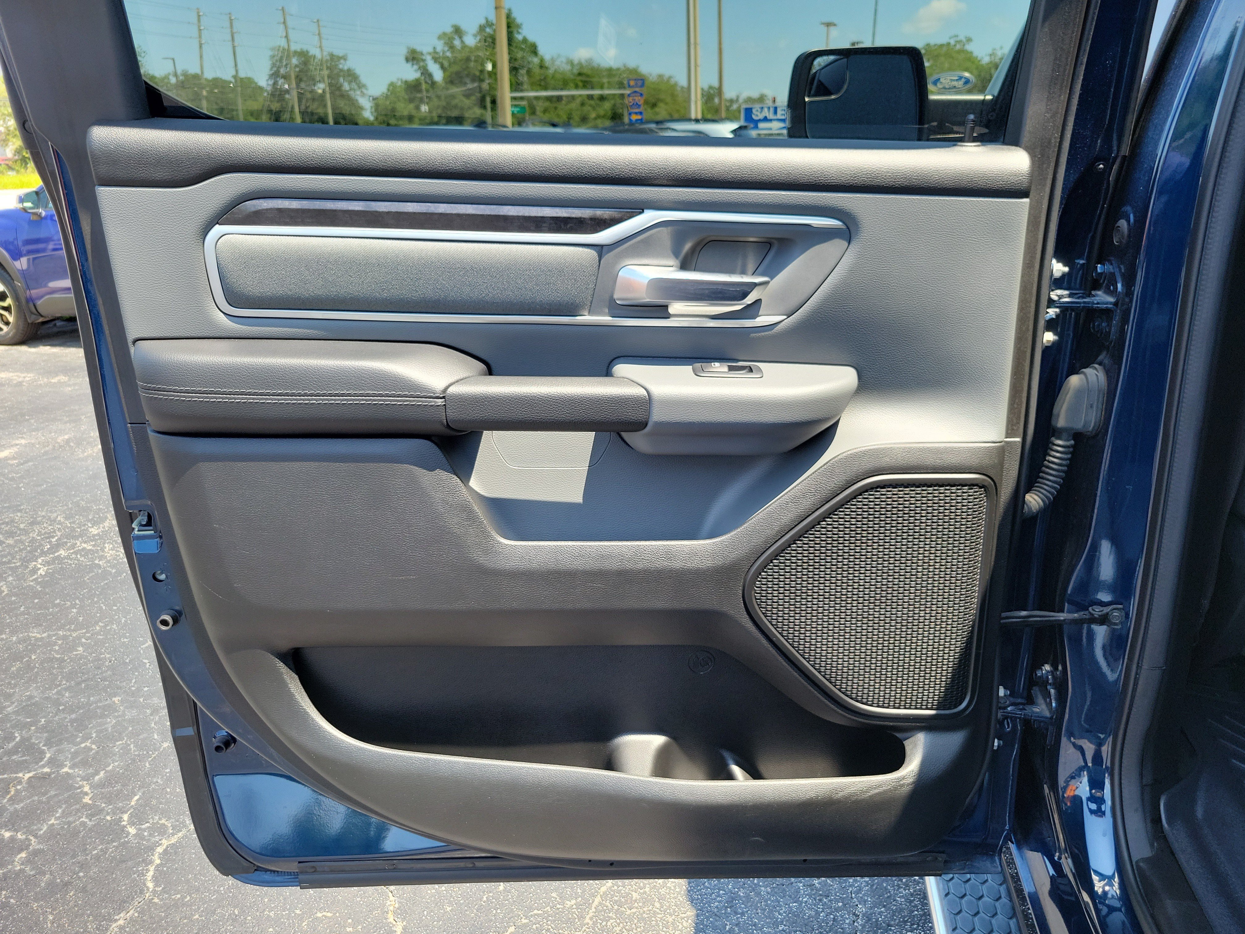 Used 2023 RAM 1500 Big Horn AWD/4WD image 21