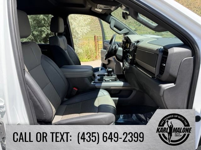 Used 2023 Chevrolet Silverado 1500 ZR2 w/ Technology Package AWD/4WD image 36