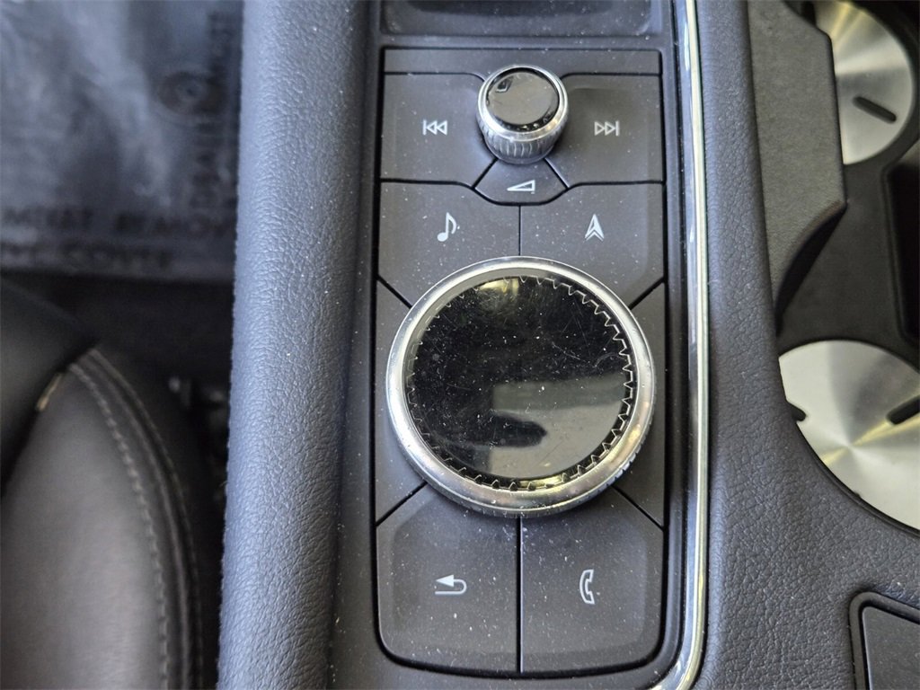 Used 2023 Cadillac XT5 Premium Luxury image 23