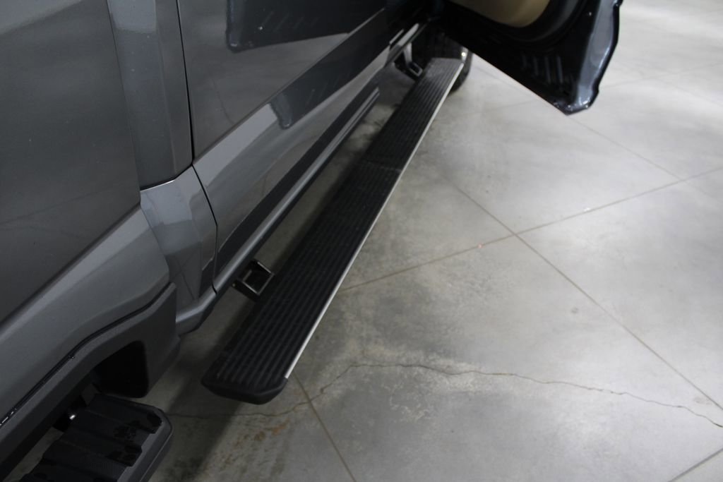 New 2026 Ford F250 Lariat w/ Chrome Package image 12