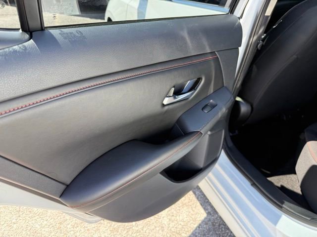 Certified 2024 Nissan Sentra SR FWD image 20