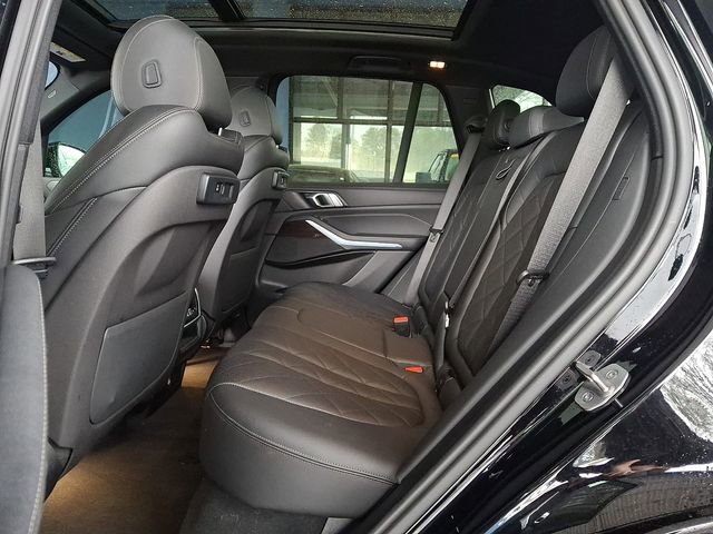 Used 2023 BMW X5 xDrive45e AWD/4WD image 12