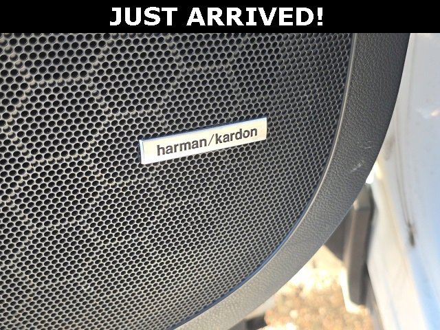 Used 2023 Subaru Ascent Limited w/ Technology Package image 17