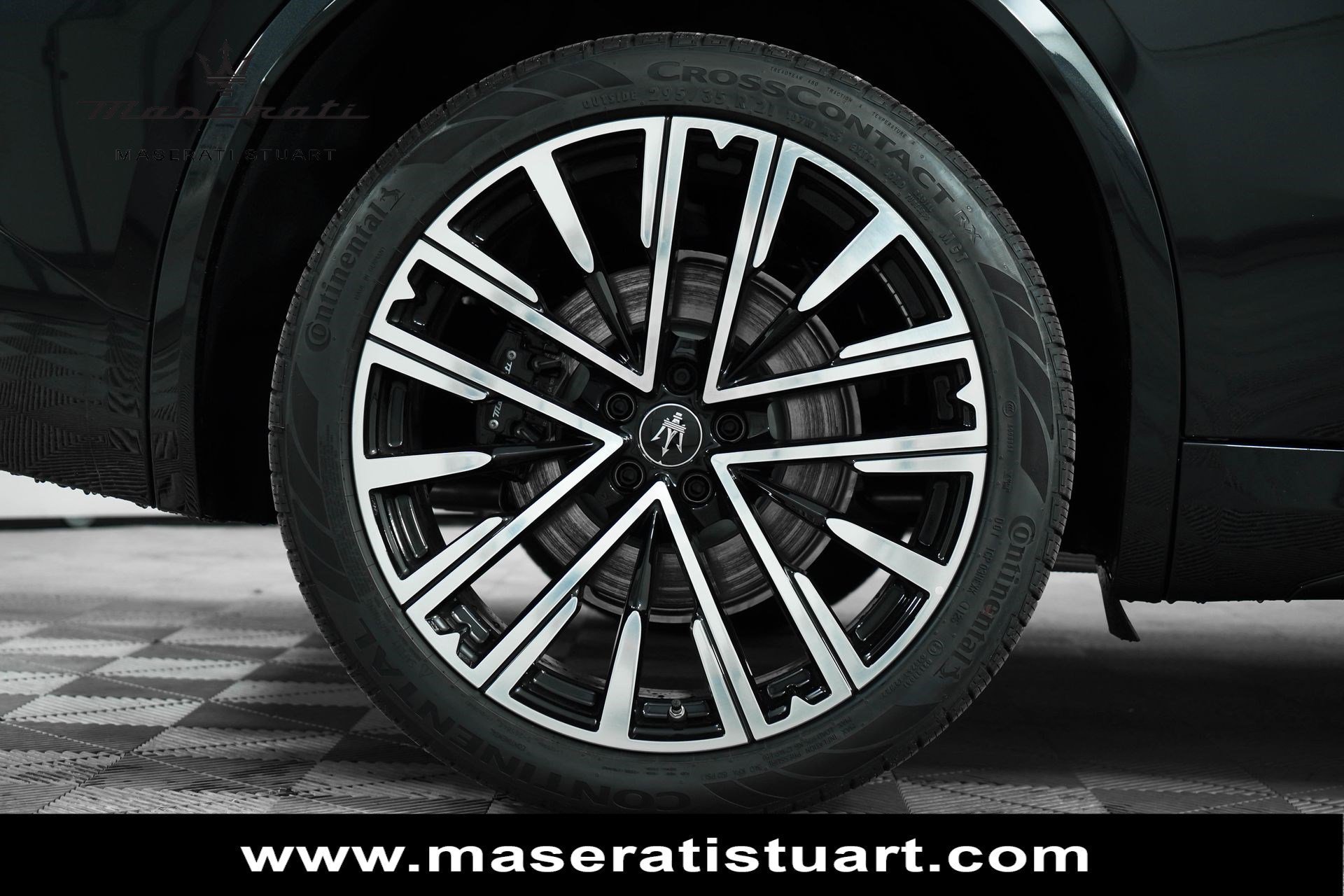 Used 2025 Maserati Grecale Modena AWD/4WD image 10
