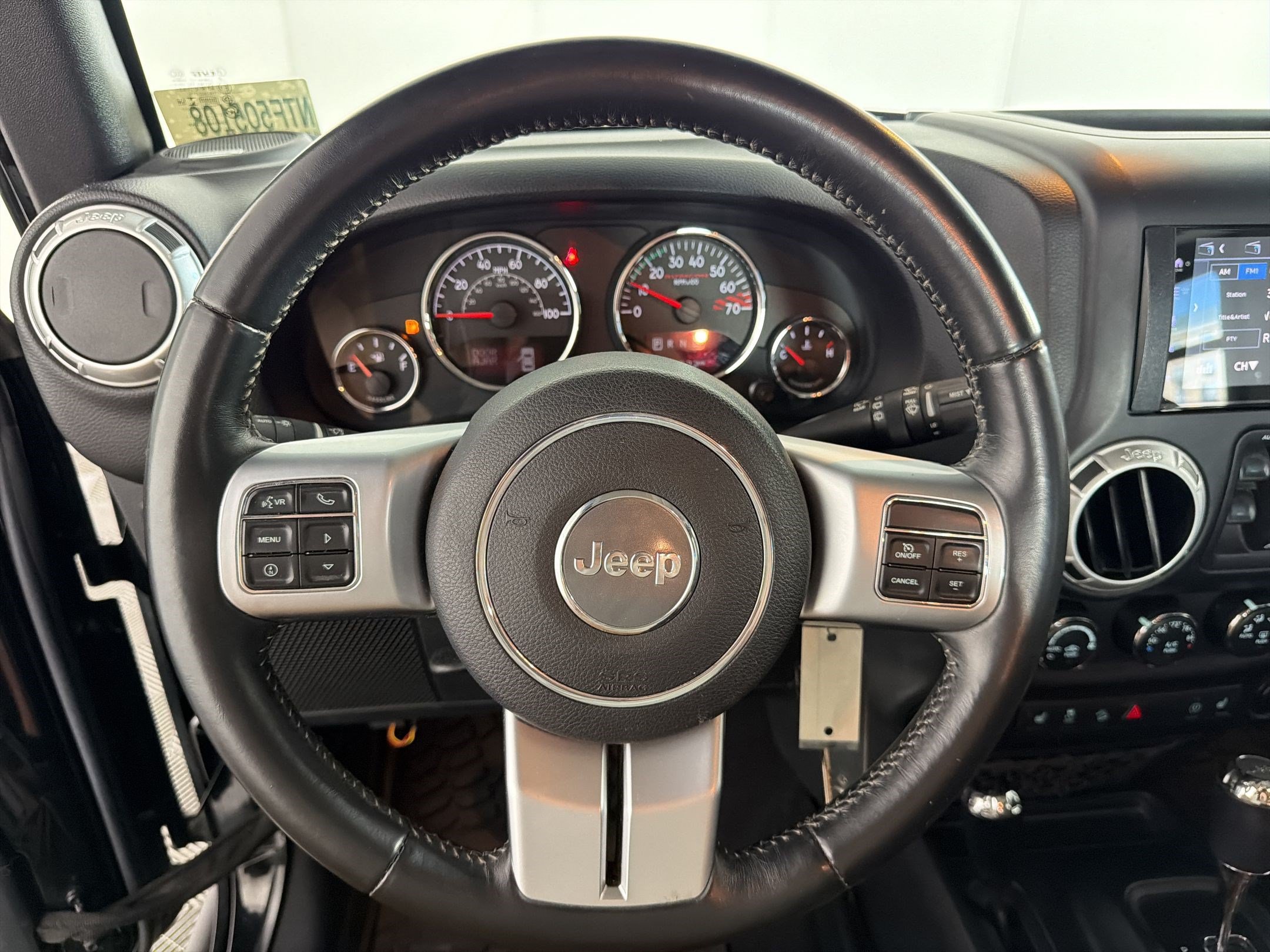 Used 2017 Jeep Wrangler Unlimited Rubicon AWD/4WD image 17