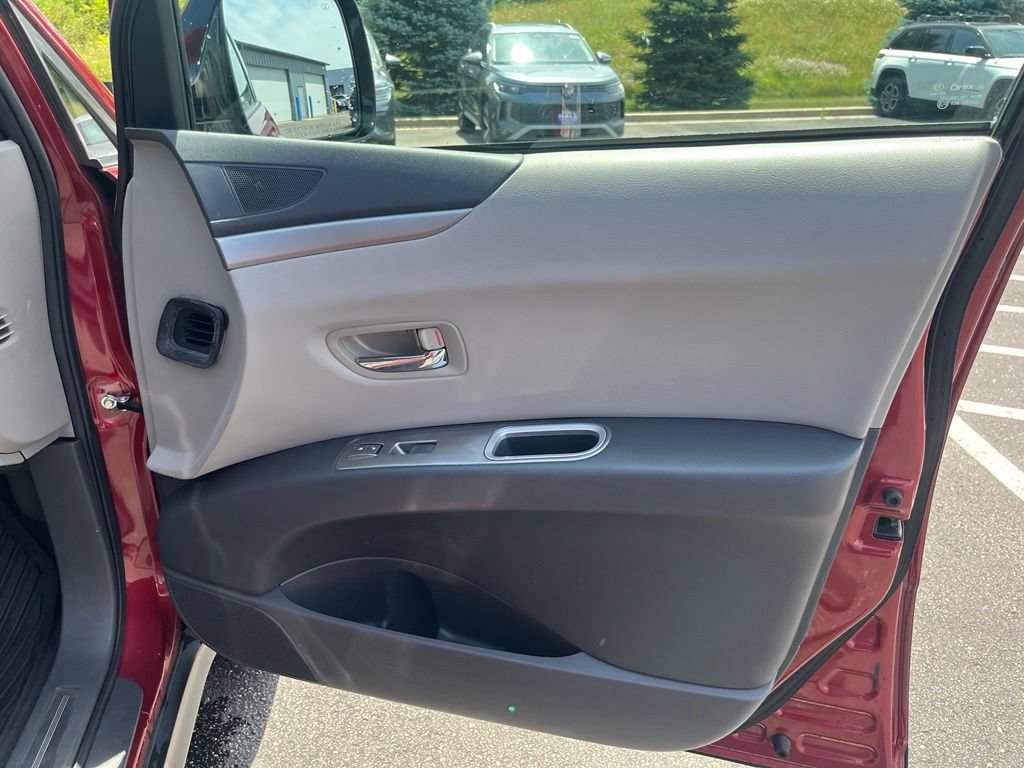 Used 2013 Subaru Tribeca Limited w/ PWR Moonroof Pkg AWD/4WD image 11