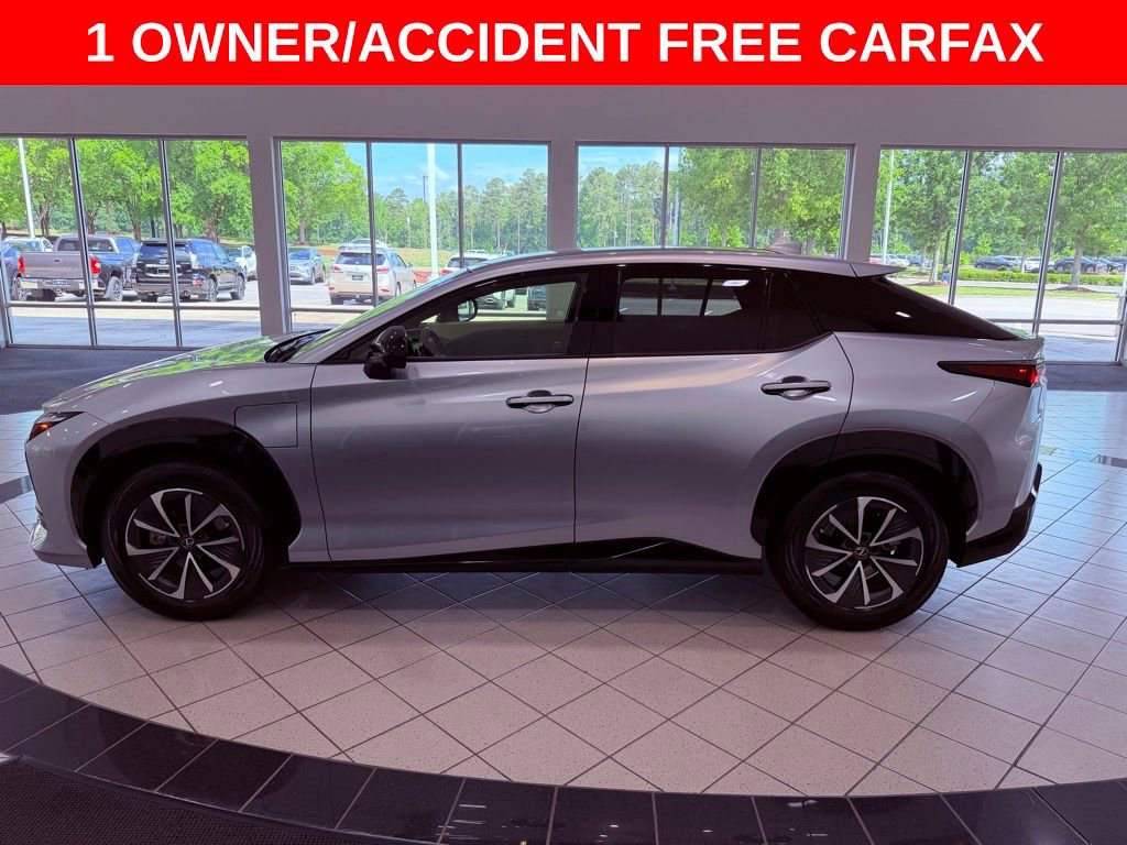 Used 2024 Lexus RZ 300e Premium w/ Accessory Package (Z1) FWD image 5