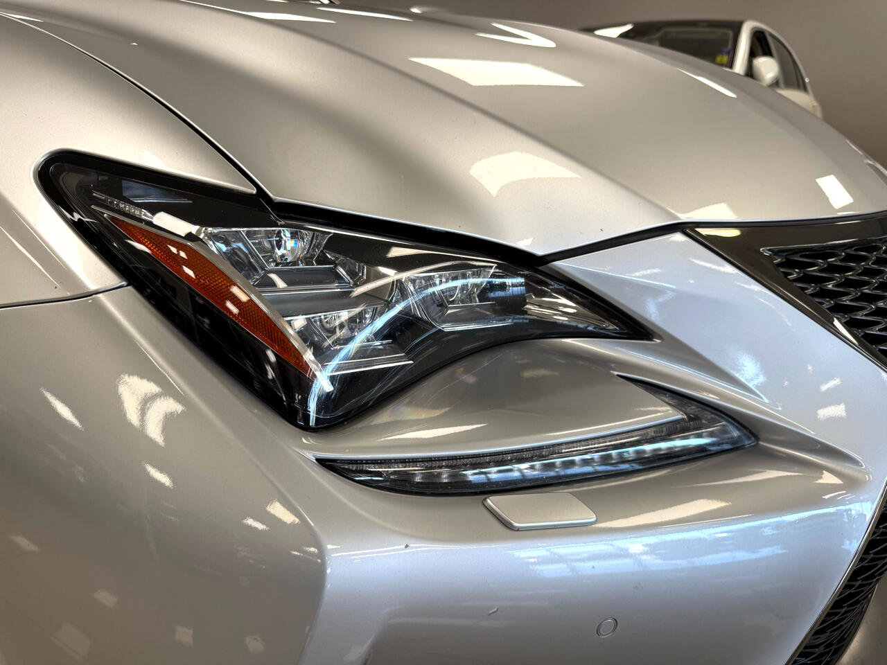 Used 2017 Lexus RC F image 38