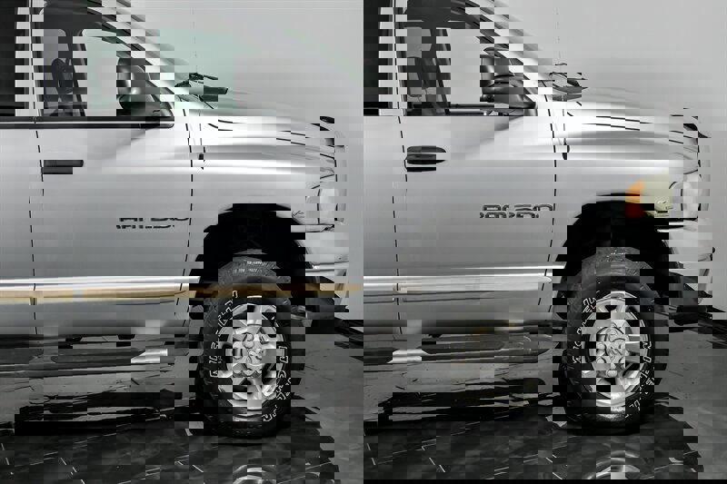 Used 2003 Dodge Ram 2500 Truck SLT image 13