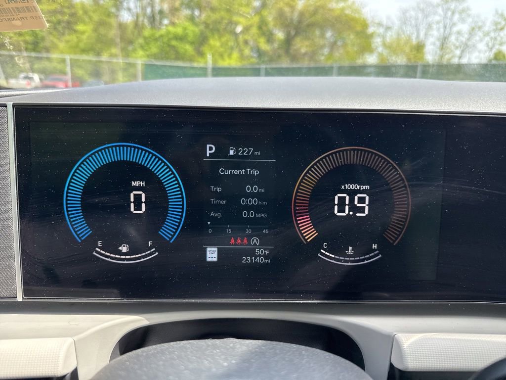 Used 2025 Hyundai Tucson SEL image 2