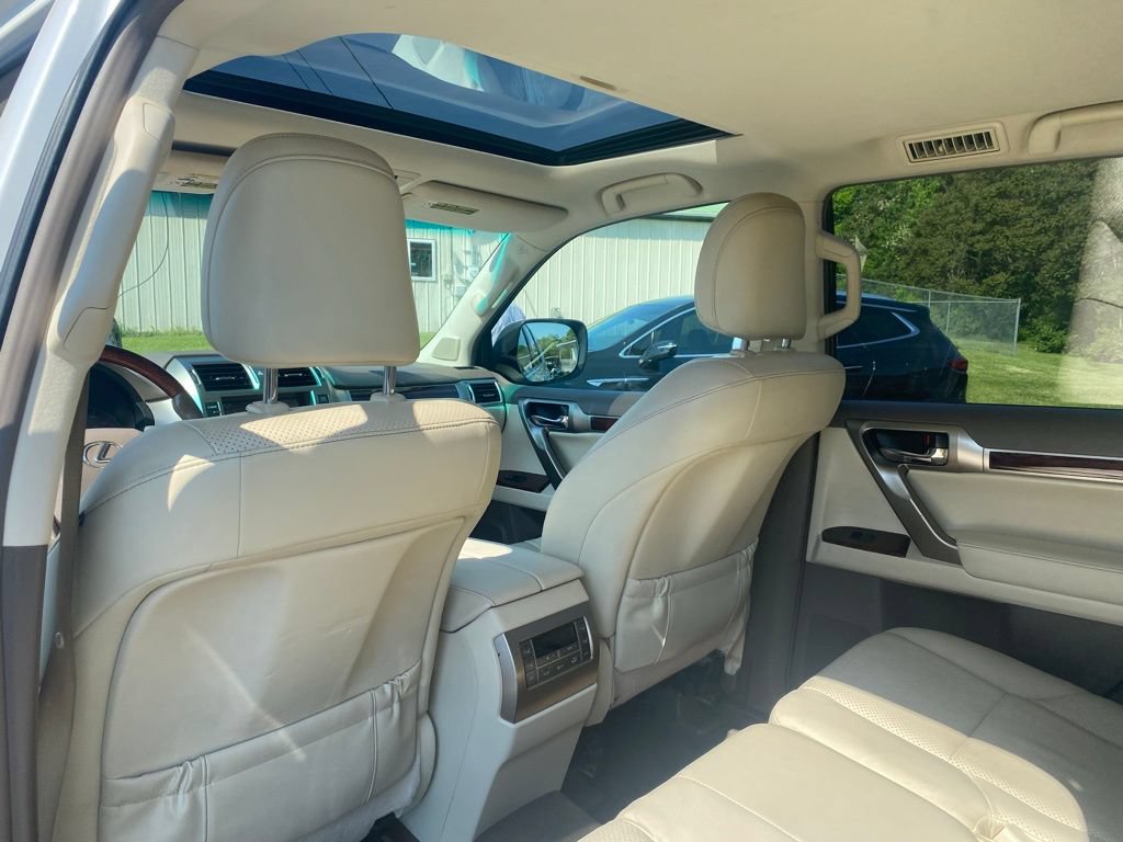 Used 2011 Lexus GX 460 w/ Comfort Plus Pkg AWD/4WD image 21