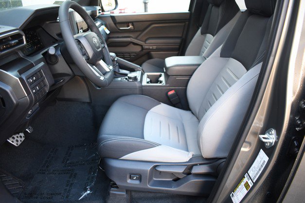 New 2025 Toyota Tacoma TRD Sport image 7