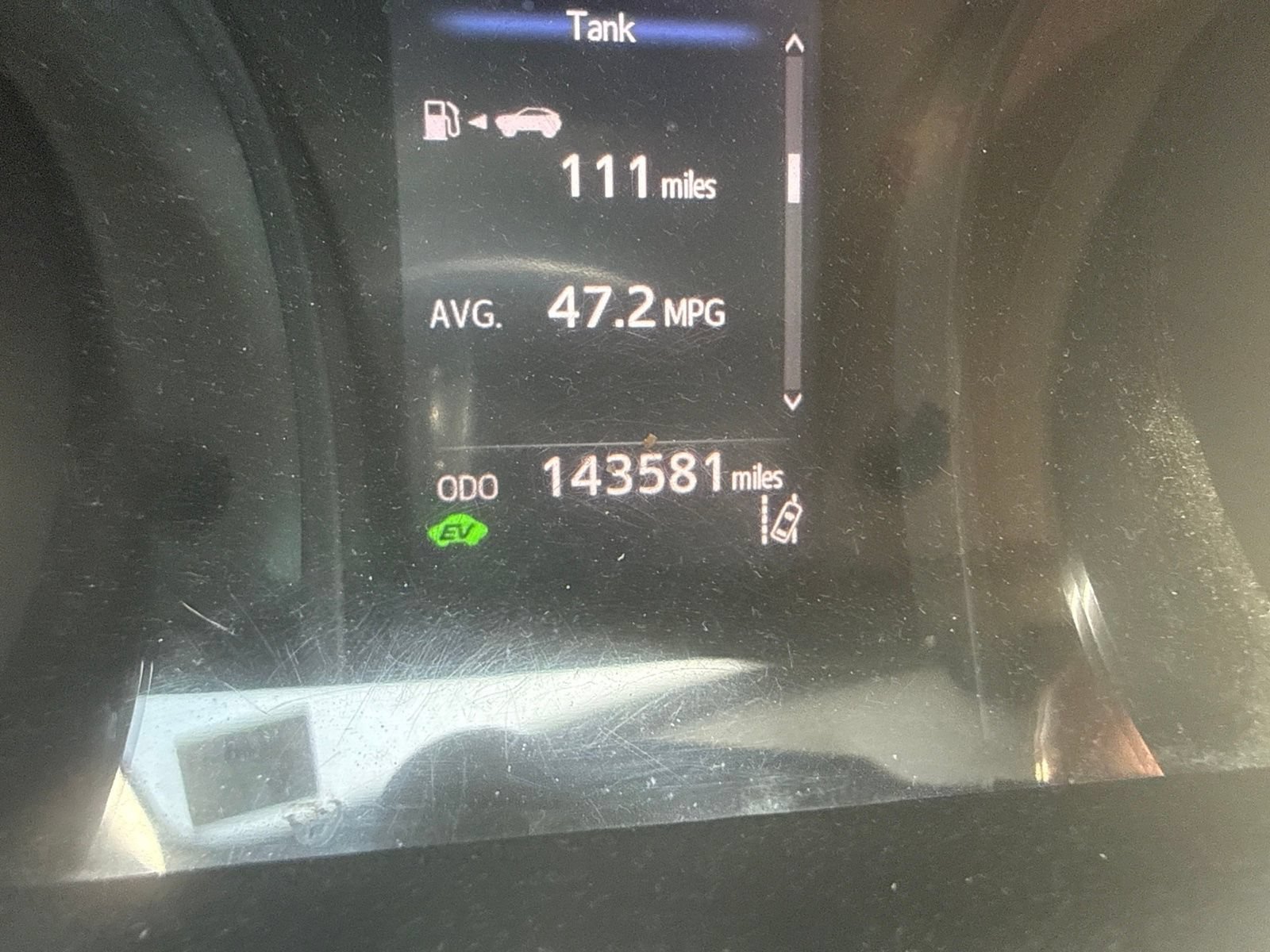 Used 2020 Toyota Camry SE FWD image 9