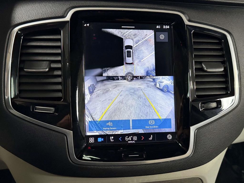 Used 2024 Volvo XC90 B6 Plus image 7