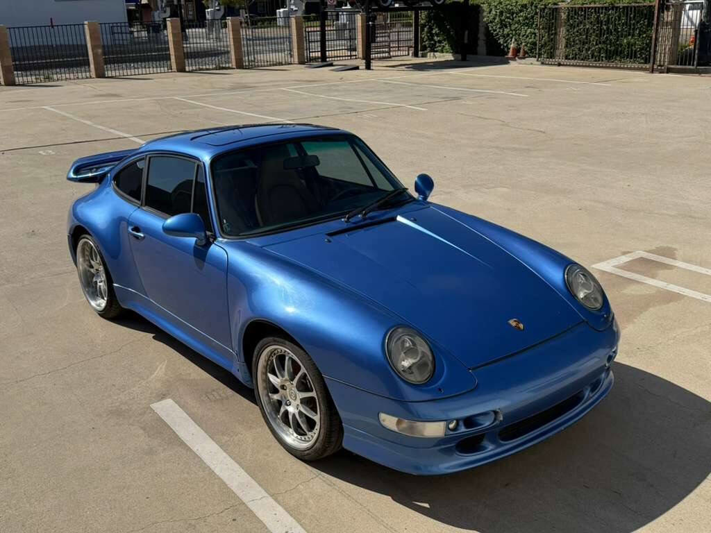 Used 1990 Porsche 911 Carrera image 4