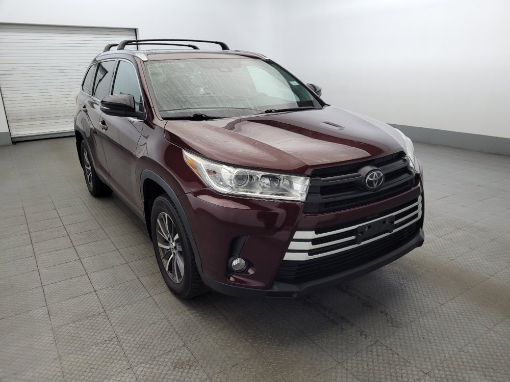 Used 2019 Toyota Highlander XLE AWD/4WD image 13