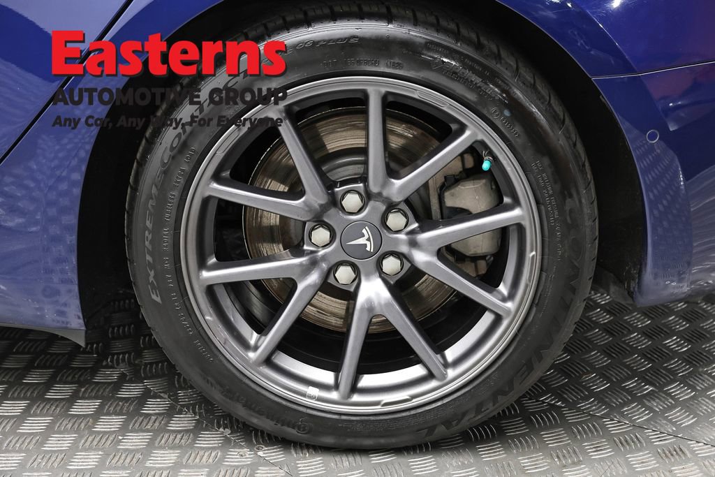 Used 2018 Tesla Model 3 Mid Range RWD image 18