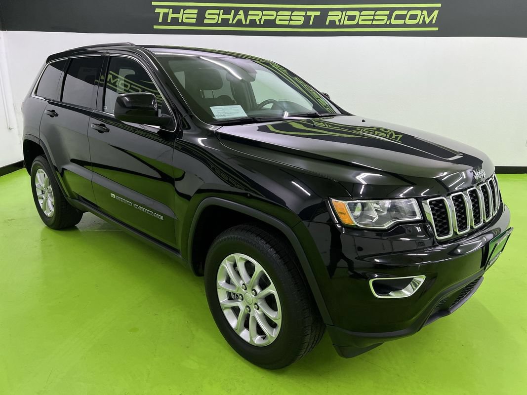 Used 2022 Jeep Grand Cherokee Laredo E AWD/4WD image 2