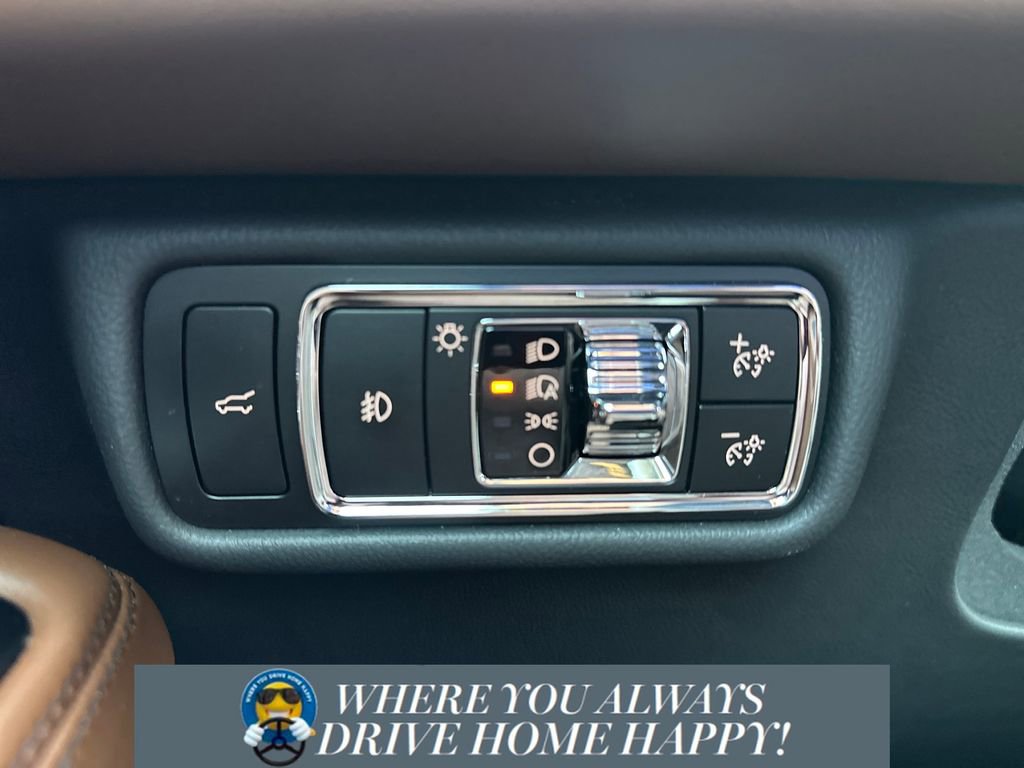 Used 2023 Lincoln Aviator Reserve w/ Equipment Group 201A image 23