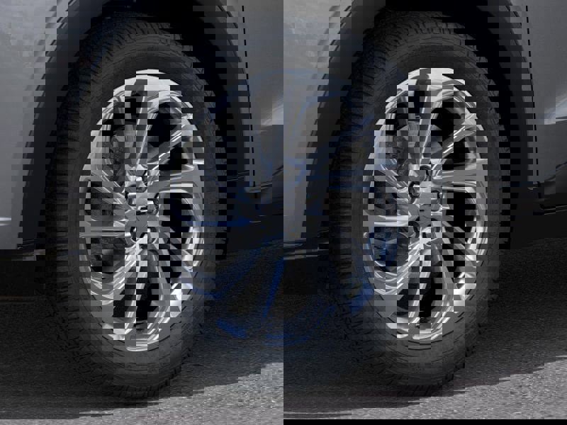 New 2027 Chevrolet Bolt LT image 18