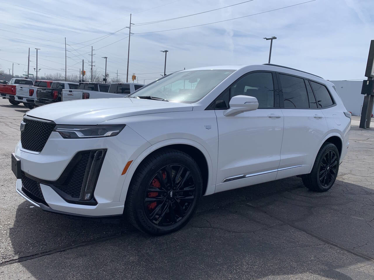 Used 2023 Cadillac XT6 Sport image 4