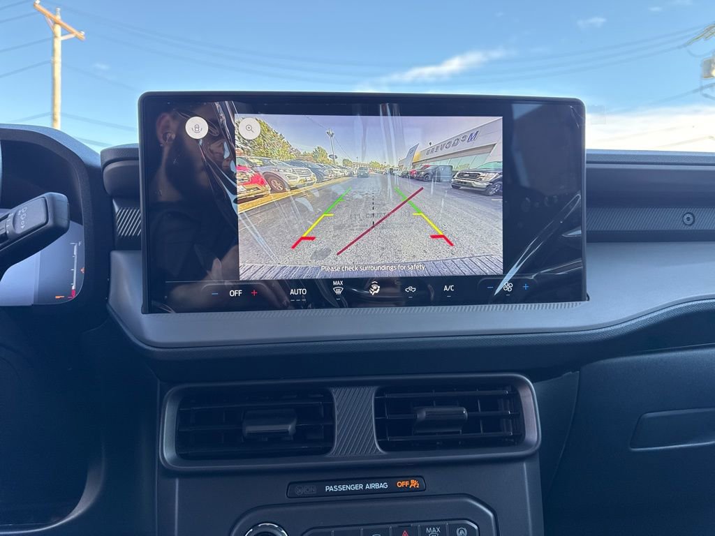 New 2025 Ford Maverick XLT w/ Black Appearance Package image 18