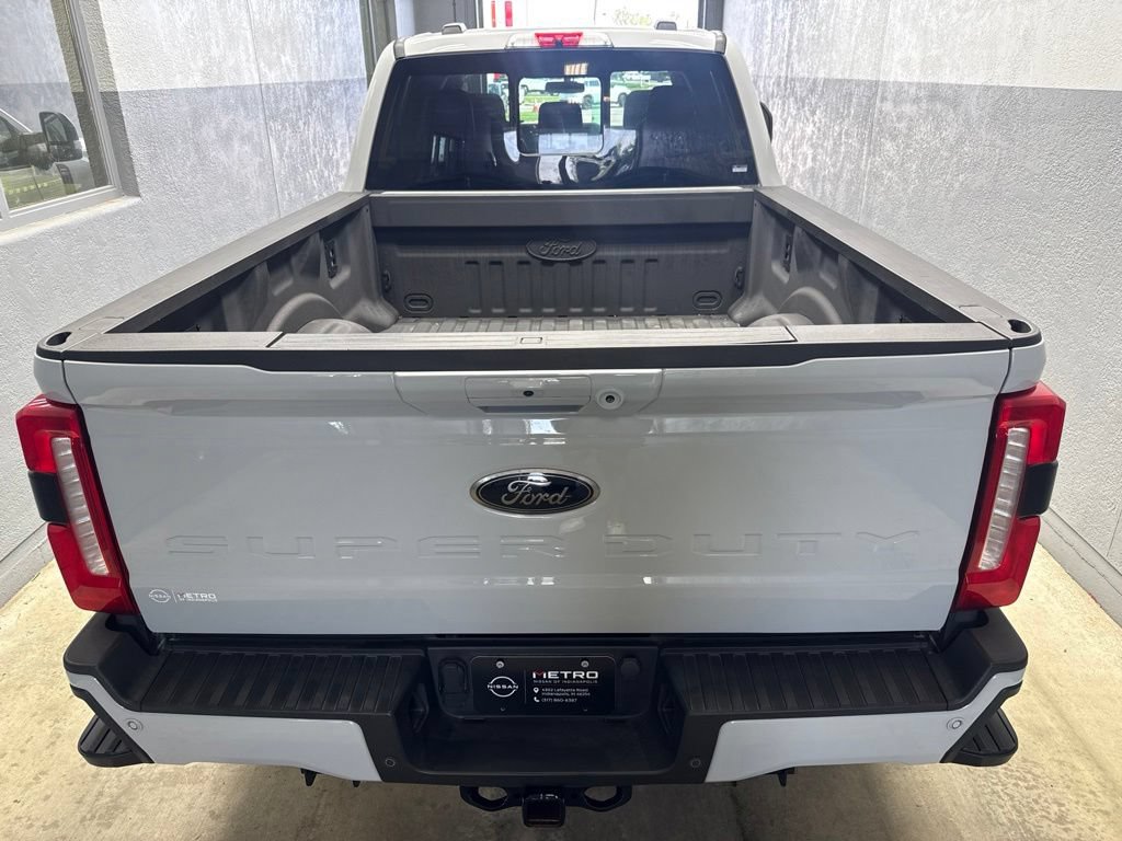 Used 2025 Ford F350 Lariat w/ Lariat Ultimate Package AWD/4WD image 12