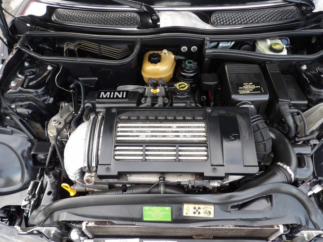 Used 2005 MINI Cooper S FWD image 11