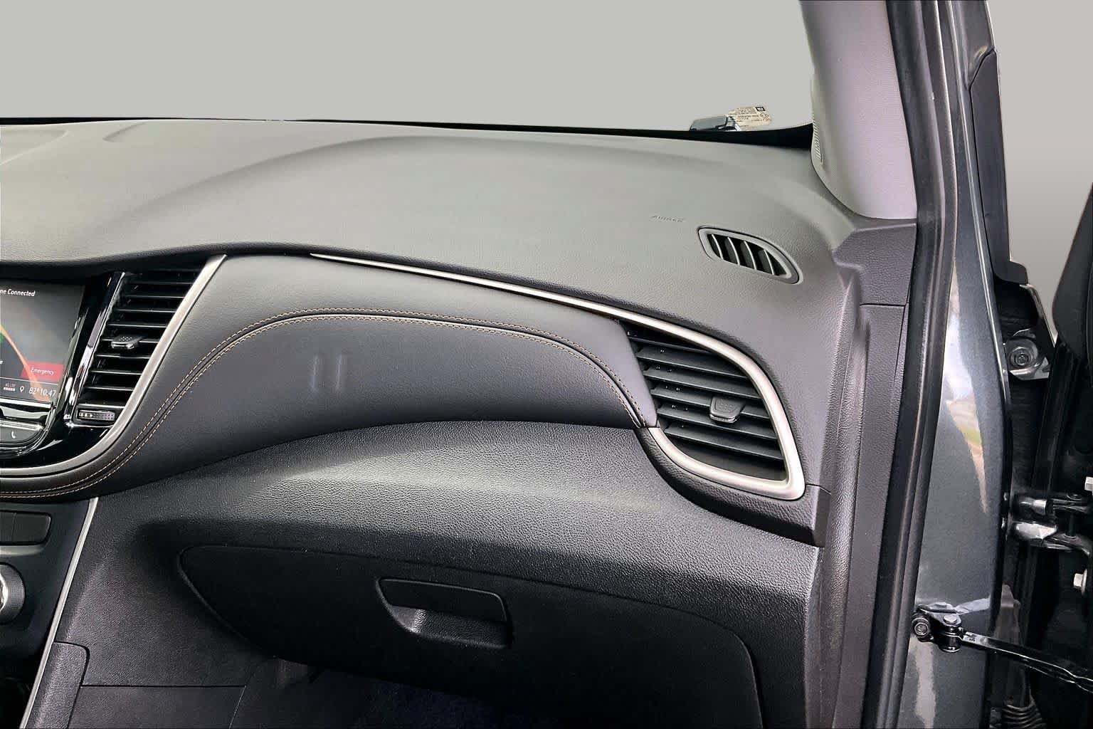Used 2020 Chevrolet Trax LS FWD image 18